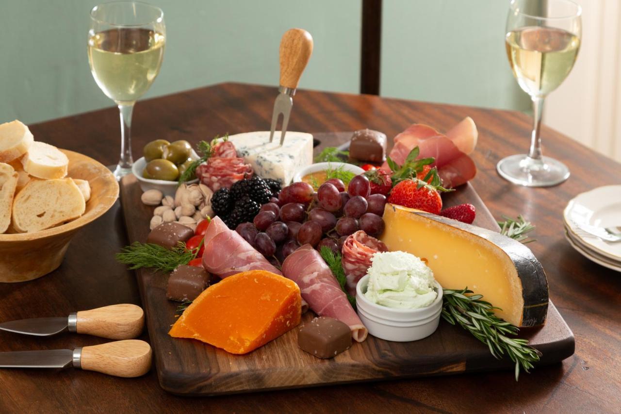 Inn At Woodhaven-In The Heart Of The Bourbon Trail-Over 12 Distilleries Nearby Луисвилл Экстерьер фото
