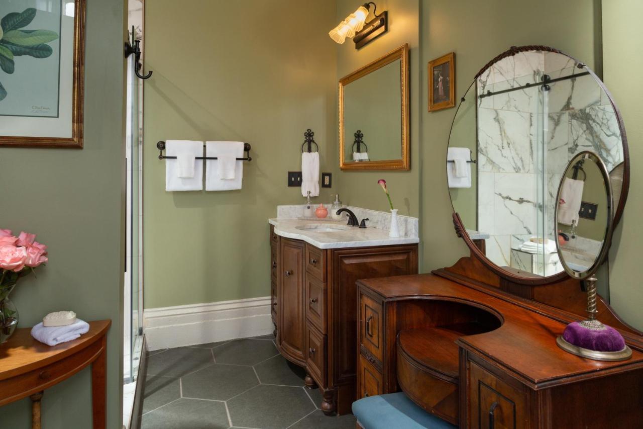 Inn At Woodhaven-In The Heart Of The Bourbon Trail-Over 12 Distilleries Nearby Луисвилл Экстерьер фото